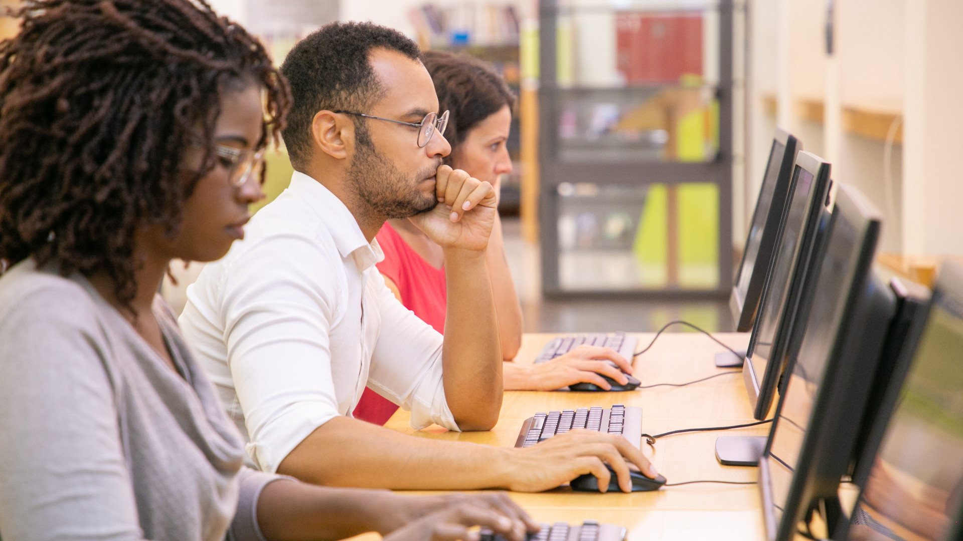 Entreprise informatique à Angers : expertise en maintenance, réseau et cybersécurité